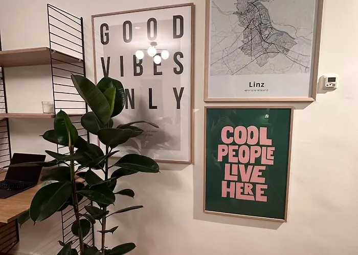 Appartamento Modernes Inkl Garage Und Balkon